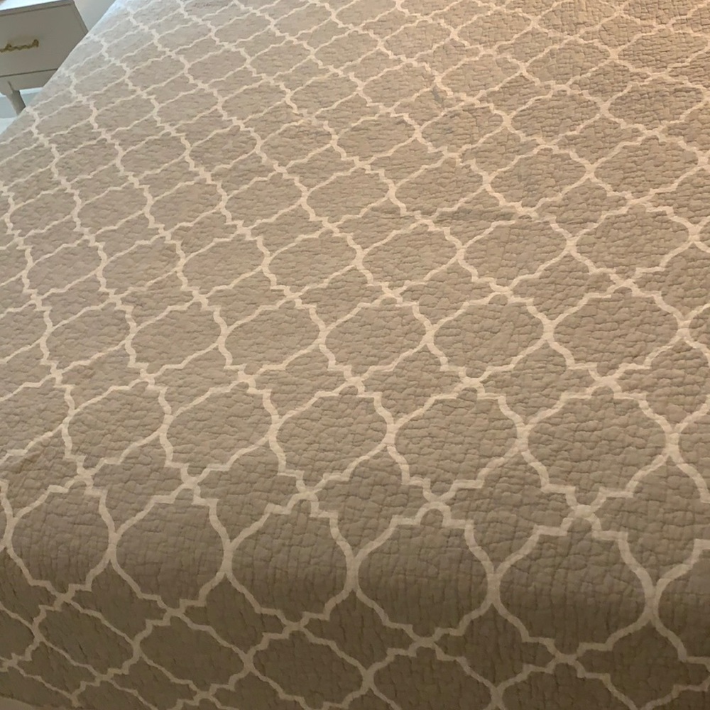 Full/Queen Quilt